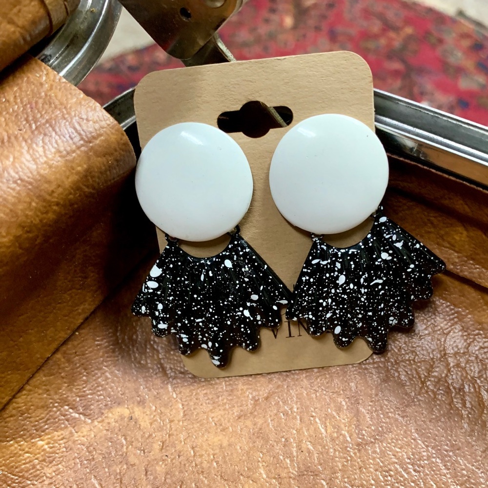 Vintage galaxy earrings!